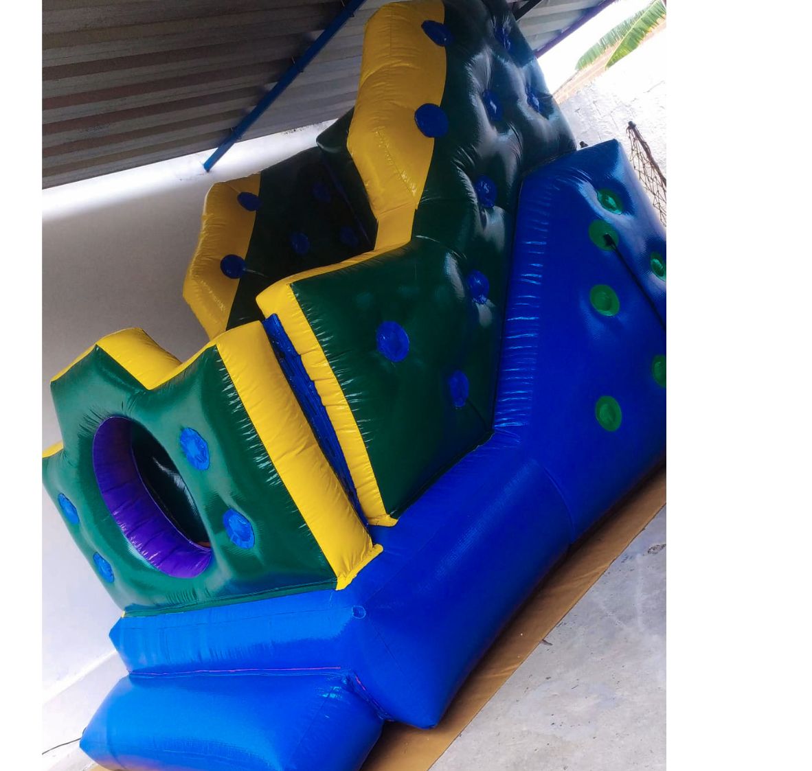 Tobogã Inflável para festas em Maceió